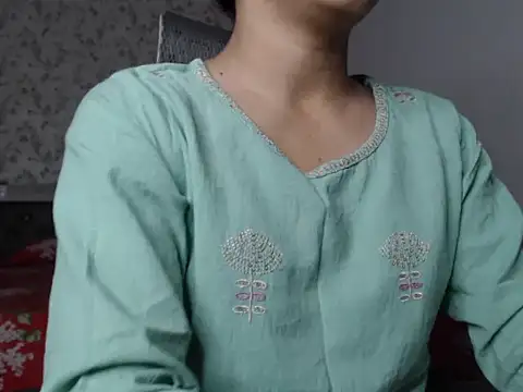 Snapshot of snow_white123 chatting on September 2025 08:01:02 PM snow white123 online show from September 2025 08:01:02 PM