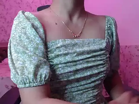 Snapshot of snow_white123 chatting on November 2025 09:14:02 PM snow white123 online show from November 2025 09:14:02 PM