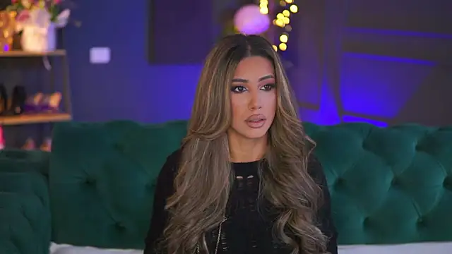 SiennaRuh online show from February 2026 12:30:01 PM