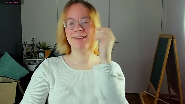 Amanda Butlerr online show from November 2025 10:04:01 AM