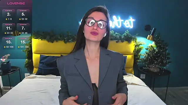 Joan Nelson online show from January 2026 01:30:01 AM