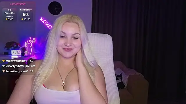Snapshot of adrelaxina chatting on May 2026 10:14:02 PM adrelaxina online show from May 2026 10:14:02 PM