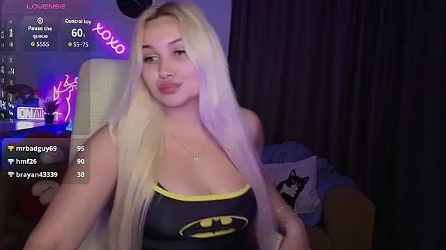 Snapshot of adrelaxina chatting on May 2026 09:12:01 PM adrelaxina online show from May 2026 09:12:01 PM