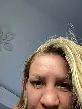 Snapshot of Bellissa_ chatting on June 2026 02:07:01 PM Bellissa online show from June 2026 02:07:01 PM