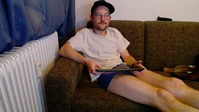 ChefDeLust online show from December 2025 05:31:02 PM