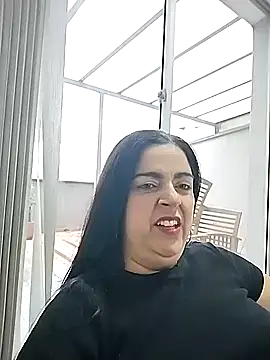 Snapshot of Nahomi_04 chatting on October 2025 09:45:01 PM Nahomi 04 online show from October 2025 09:45:01 PM