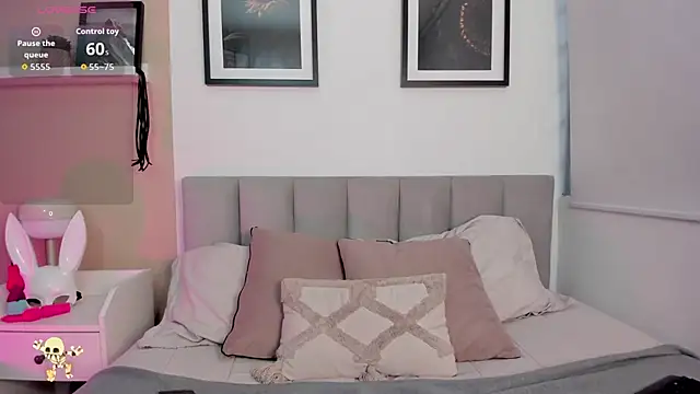 Angel Blck online show from November 2025 01:22:02 PM