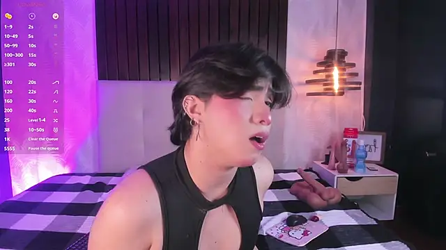 Creamy Angelo online show from November 2025 08:36:02 PM