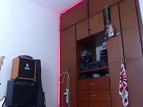 Snapshot of Diego__Barbarie__ chatting on September 2025 03:34:02 PM Diego Barbarie online show from September 2025 03:34:02 PM