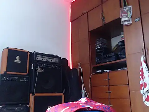 Snapshot of Diego__Barbarie__ chatting on November 2025 01:44:02 PM Diego Barbarie online show from November 2025 01:44:02 PM