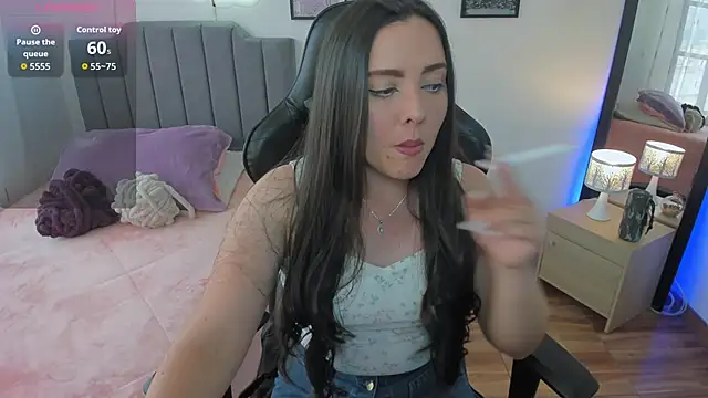 amaia monet online show from November 2025 08:19:02 PM