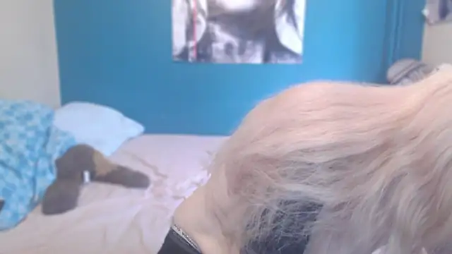 NADINNNE online show from March 2026 09:48:02 AM