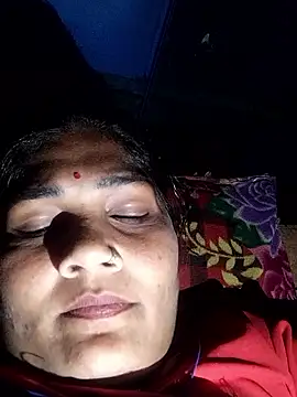 Snapshot of Rakhi_j chatting on November 2025 03:55:01 PM Rakhi j online show from November 2025 03:55:01 PM