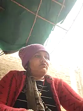 Snapshot of Rakhi_j chatting on December 2025 03:36:01 AM Rakhi j online show from December 2025 03:36:01 AM