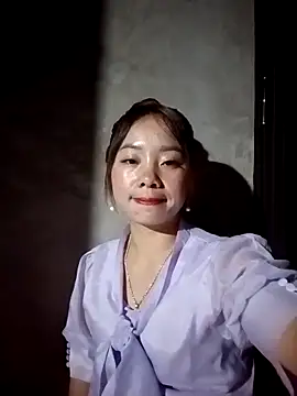 milo123-xx online show from November 2025 01:29:02 PM