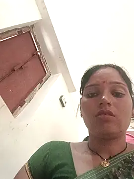 Snapshot of Dikchahot chatting on October 2025 09:06:02 AM Dikchahot online show from October 2025 09:06:02 AM