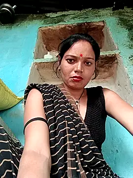 Snapshot of Dikchahot chatting on October 2025 05:02:02 AM Dikchahot online show from October 2025 05:02:02 AM