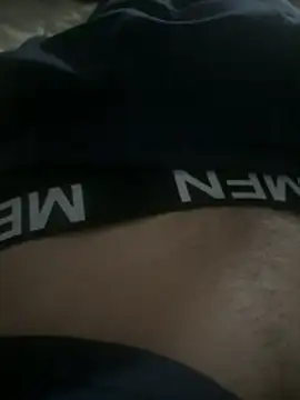 leuleu33 online show from March 2026 12:45:02 PM