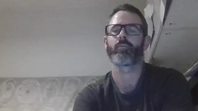 Snapshot of whatYwantMorrre chatting on November 2025 11:43:02 AM whatYwantMorrre online show from November 2025 11:43:02 AM