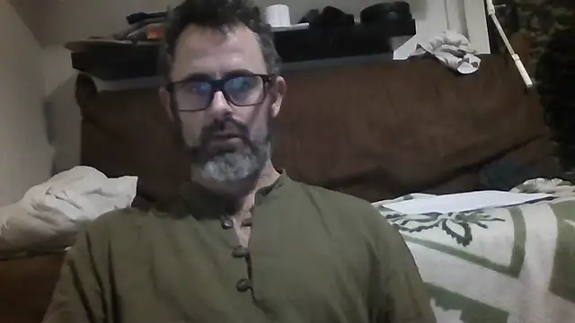 Snapshot of whatYwantMorrre chatting on December 2025 07:09:01 PM whatYwantMorrre online show from December 2025 07:09:01 PM