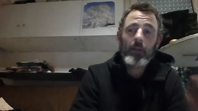 Snapshot of whatYwantMorrre chatting on December 2025 02:02:02 PM whatYwantMorrre online show from December 2025 02:02:02 PM