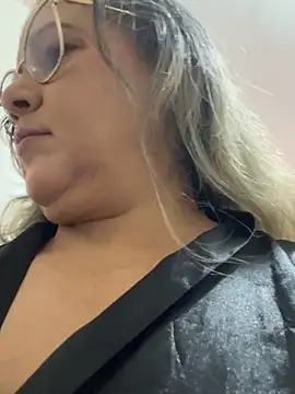 Lucy Milf 474 online show from November 2025 11:43:01 AM