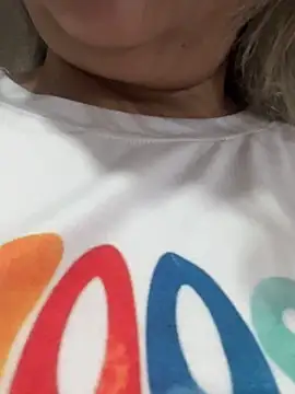 Snapshot of Lucy_Milf_474 chatting on February 2026 11:49:02 AM Lucy Milf 474 online show from February 2026 11:49:02 AM