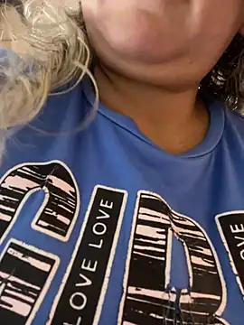 Snapshot of Lucy_Milf_474 chatting on February 2026 11:55:01 AM Lucy Milf 474 online show from February 2026 11:55:01 AM