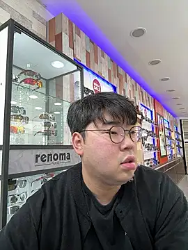 gayfucuxuc online show from December 2025 02:50:02 AM