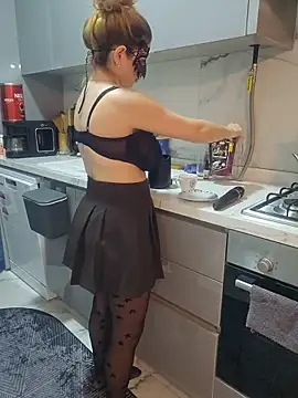 0gece0 online show from November 2025 07:41:02 PM