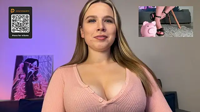 Snapshot of GoddessRoss chatting on October 2025 05:25:02 PM GoddessRoss online show from October 2025 05:25:02 PM