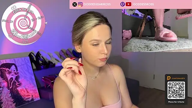 GoddessRoss online show from December 2025 05:52:02 PM