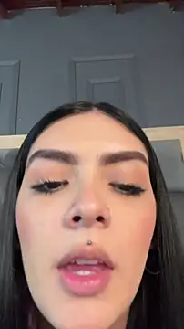 AliceRitter online show from July 2026 03:34:01 AM