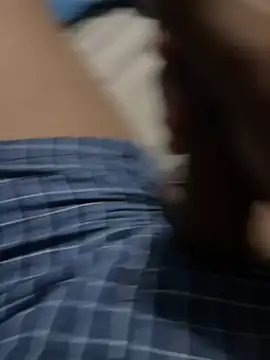 Snapshot of CreamyOff45 chatting on February 2026 10:19:01 PM CreamyOff45 online show from February 2026 10:19:01 PM