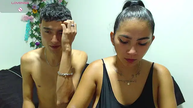 Snapshot of camiYwY chatting on October 2025 06:19:02 AM camiYwY online show from October 2025 06:19:02 AM