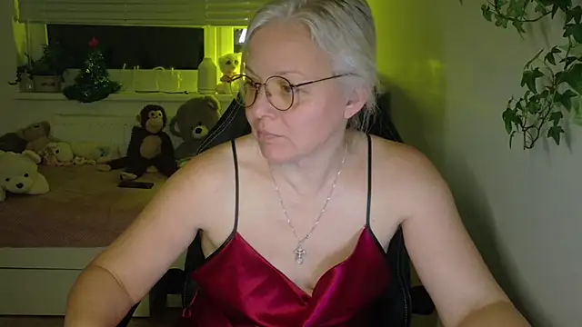 Snapshot of Linsy_Kim chatting on February 2026 11:01:01 PM Linsy Kim online show from February 2026 11:01:01 PM