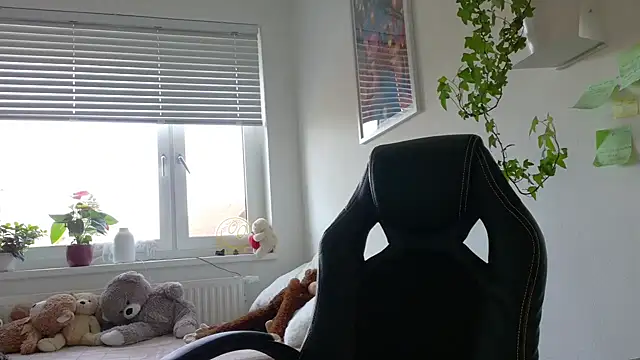 Snapshot of Linsy_Kim chatting on March 2026 08:53:01 AM Linsy Kim online show from March 2026 08:53:01 AM