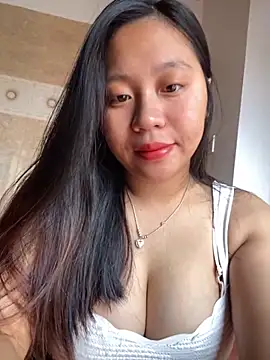Snapshot of maianhcute chatting on September 2025 01:19:02 AM maianhcute online show from September 2025 01:19:02 AM