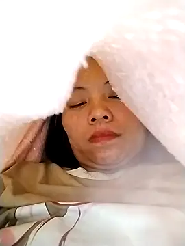 venu00 online show from December 2025 02:46:02 PM