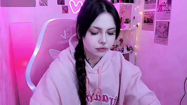 Morana Batt online show from March 2026 01:38:01 AM