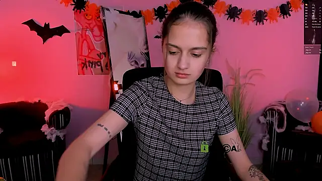 Snapshot of talia_seduce chatting on October 2025 02:41:02 PM talia seduce online show from October 2025 02:41:02 PM