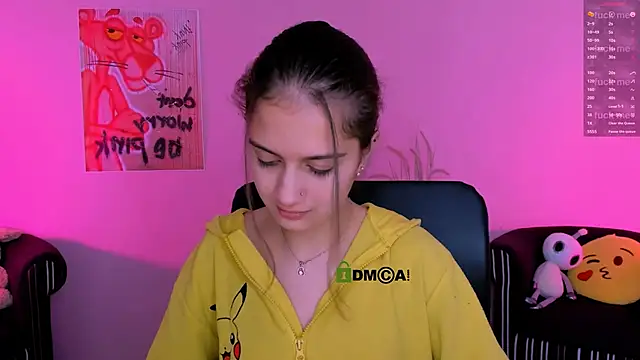 Snapshot of talia_seduce chatting on November 2025 01:32:02 PM talia seduce online show from November 2025 01:32:02 PM