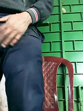 boyraj28 online show from February 2026 07:54:01 PM