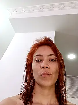 dulcelatin21 online show from September 2025 03:34:01 PM