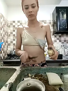 dulcelatin21 online show from September 2025 11:39:02 PM