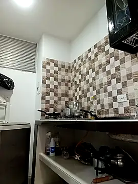 dulcelatin21 online show from September 2025 09:50:01 PM