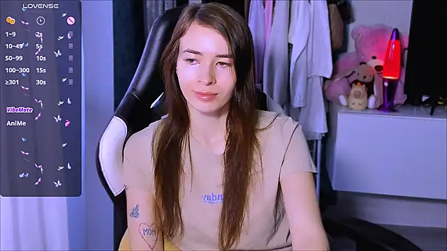 ZoyaMill online show from October 2025 05:54:02 AM