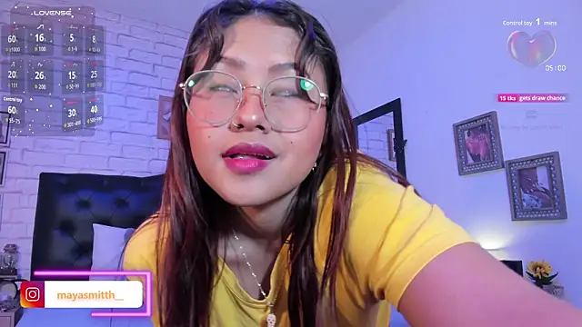 Snapshot of MAYASMITH__ chatting on September 2025 04:56:02 AM MAYASMITH online show from September 2025 04:56:02 AM