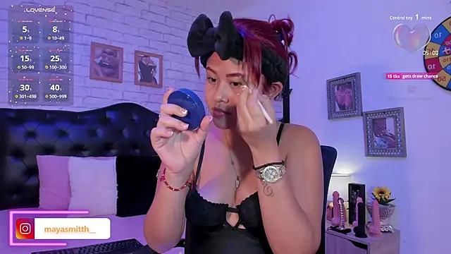 Snapshot of MAYASMITH__ chatting on September 2025 01:49:01 AM MAYASMITH online show from September 2025 01:49:01 AM