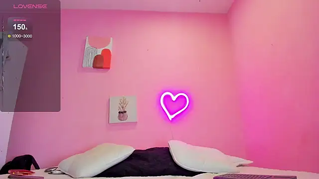 Snapshot of Georgina_Ferri_ chatting on September 2025 05:15:02 PM Georgina Ferri online show from September 2025 05:15:02 PM